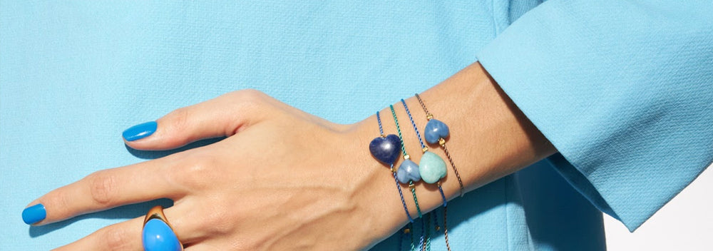 Décryptons les couleurs des bracelets à cordons : que signifient les couleurs des bracelets ?
