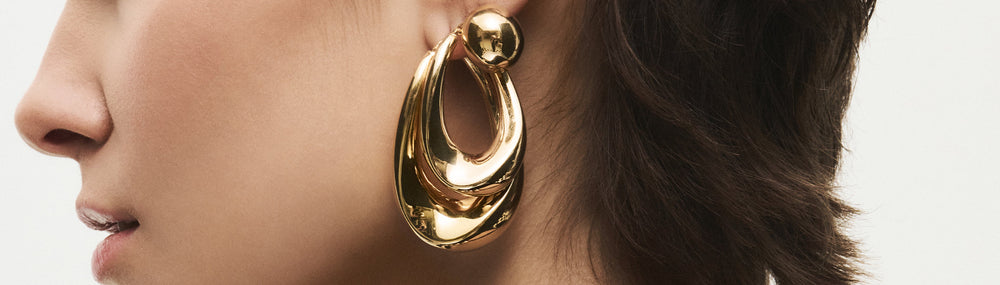 XXL Jewelry – How to Wear and Style Large Accessories?