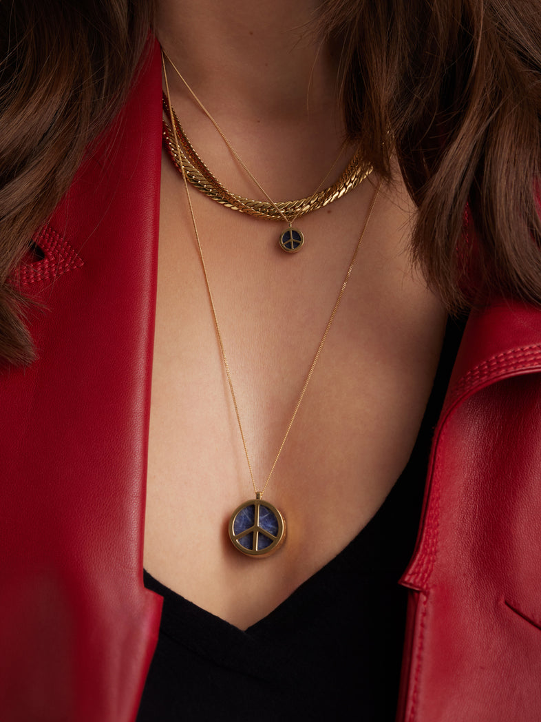  Gold-plated necklace with the peace symbol and sodalite  3 