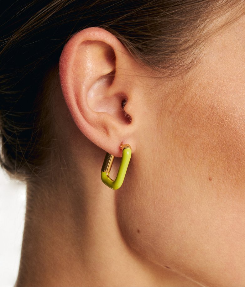  Small gold-plated earrings with lime green enamel  2 