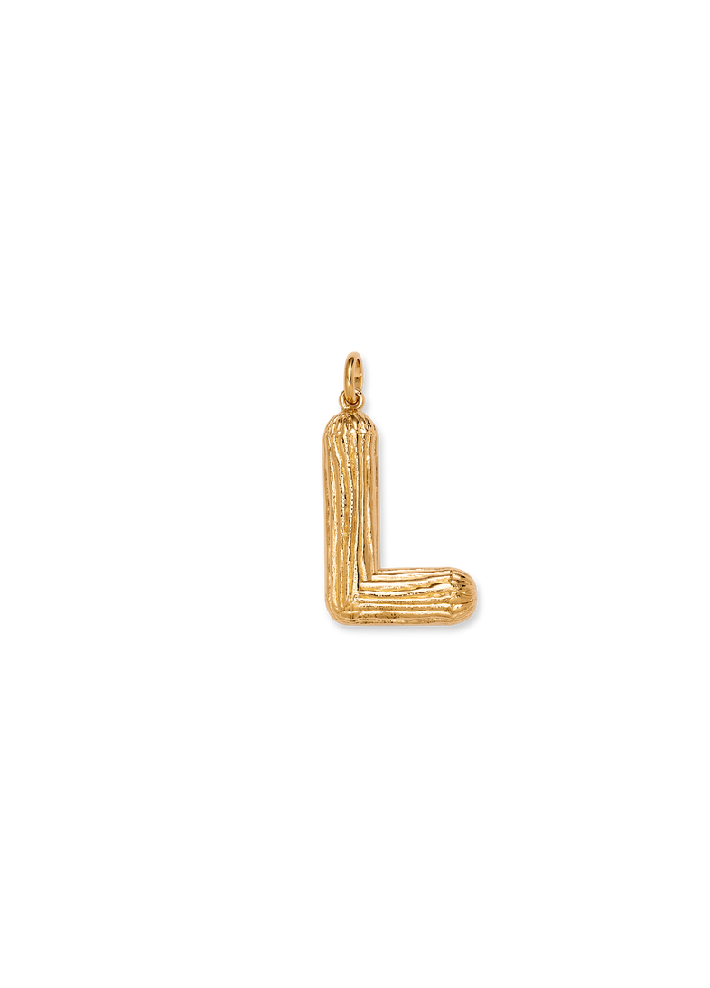  Necklace with the letter L 
