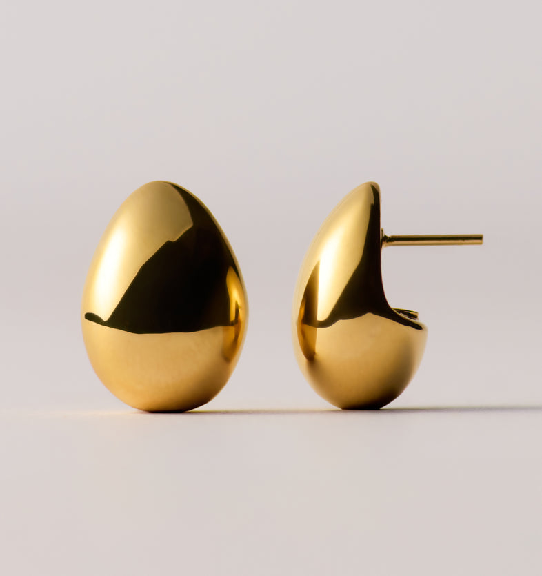  Gold-plated drop earrings 2 