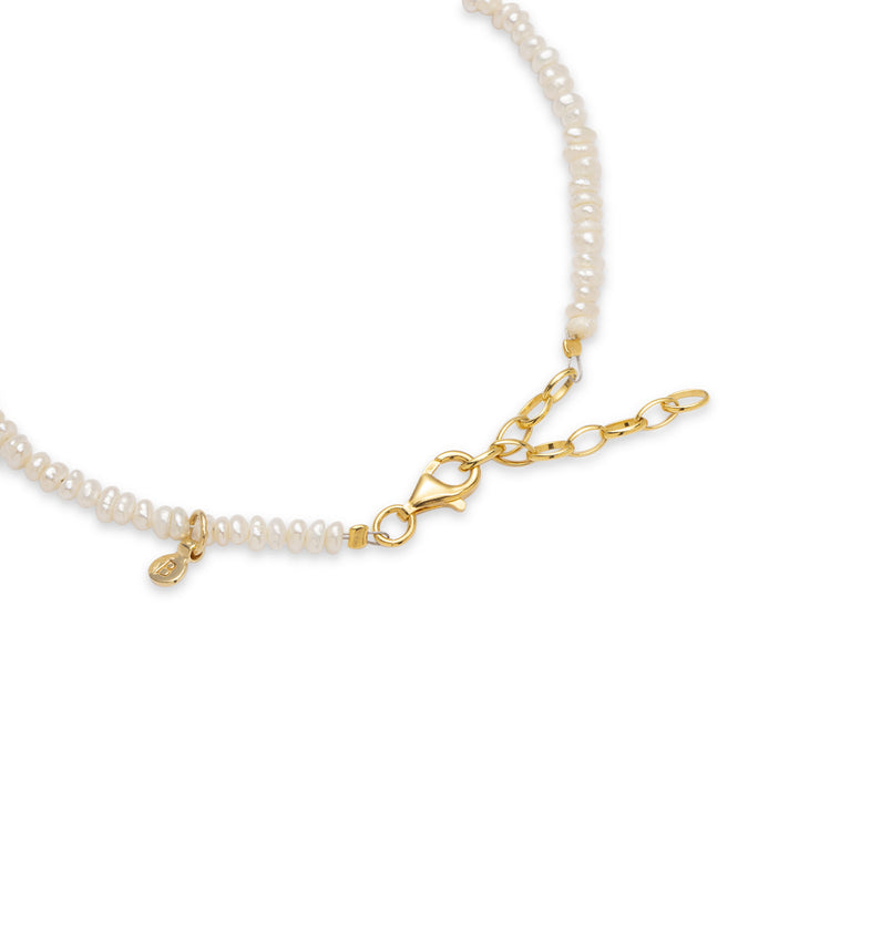  An anklet with pearls 2 