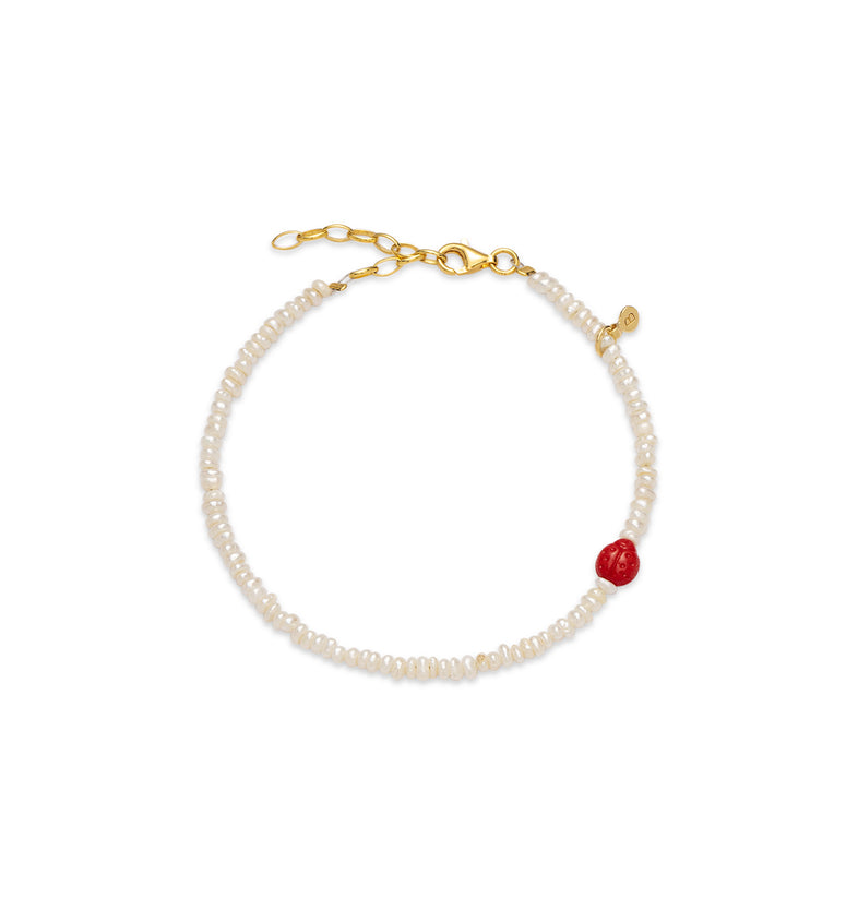  An anklet with pearls 