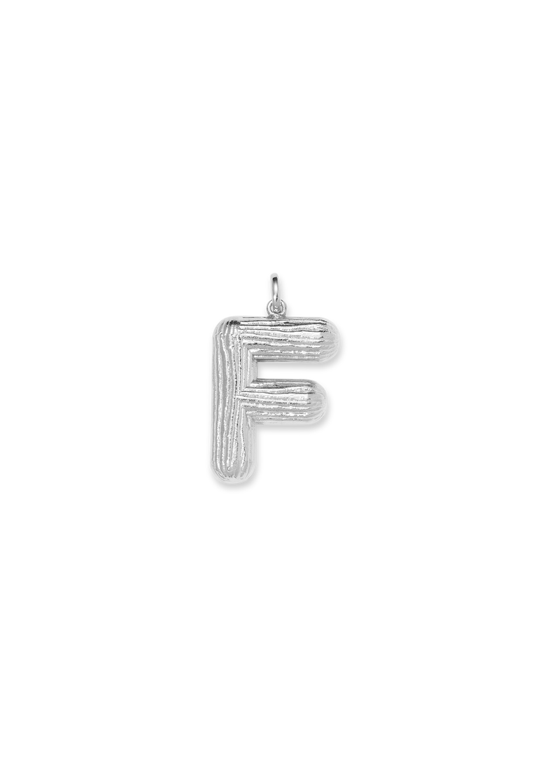  Naszyjnik z srebrną literką F 