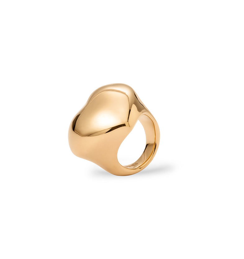  Large gold plated heart-shaped ring 2 