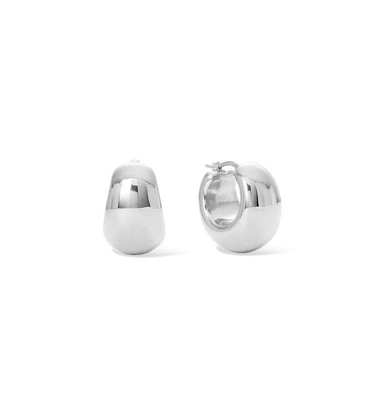  Silver oval earrings 