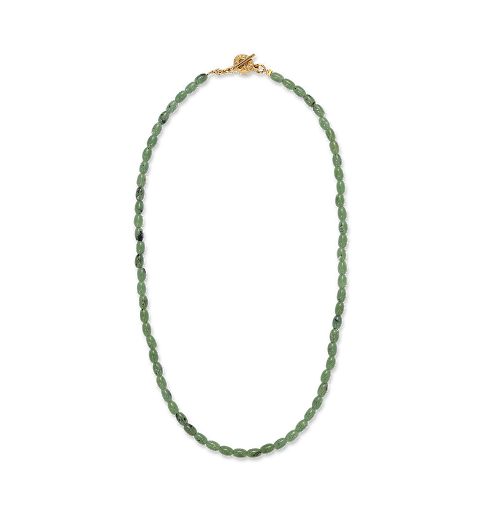 Green beaded necklace 2