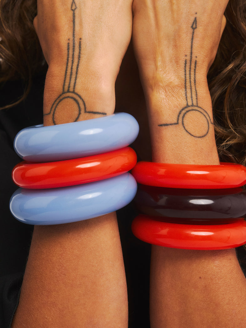  Owalna szeroka bransoletka Bangle Loop – z żywicy w błękitnym kolorze, set bransoletek z kolorowej żywicy 