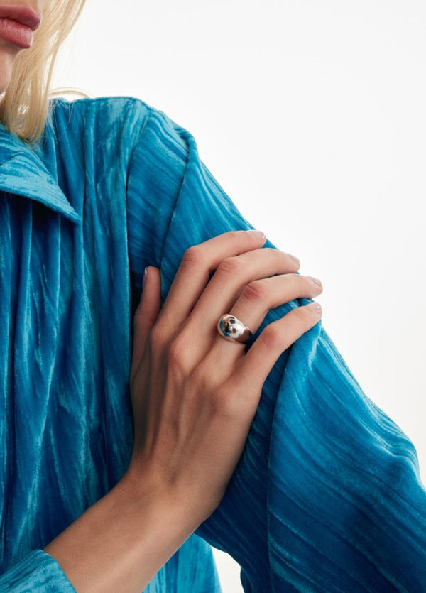 Minimalistyczny szeroki pierścionek ze srebra próby 925