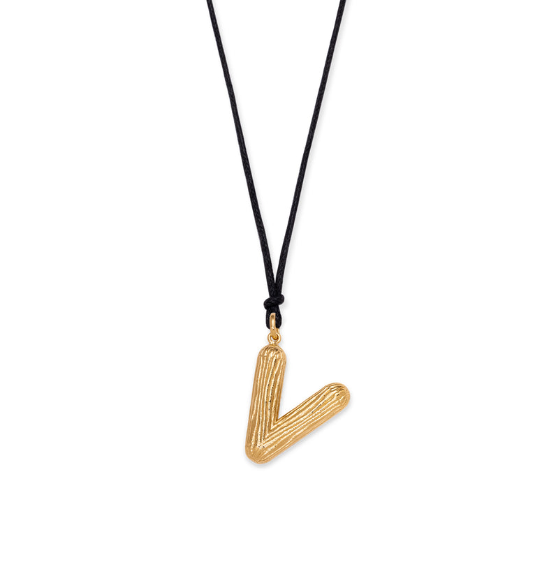  Literka na rzemyku 21 