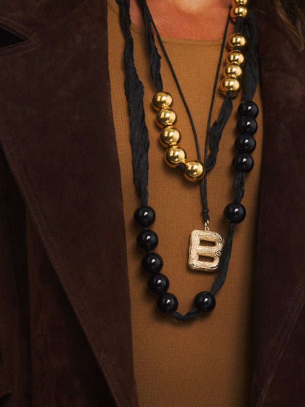 Naszyjniki na wstążce